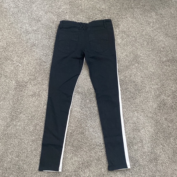Womens black and white pants. - Picture 2 of 5
